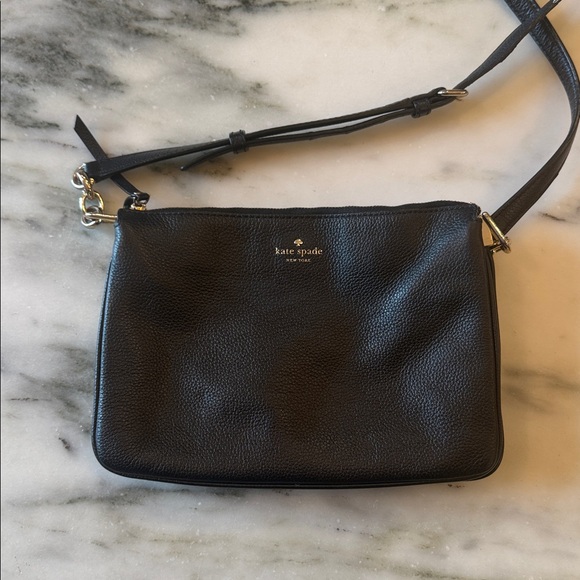 kate spade Handbags - Kate Spade Black Leather Crossbody Bag